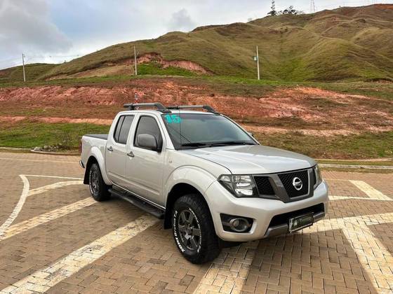 NISSAN FRONTIER 2.5 SV ATTACK 4X4 CD TURBO ELETRONIC DIESEL 4P AUTOMÁTICO NISSAN FRONTIER 2.5 SV ATTACK 4X4 CD TURBO ELETRONIC DIESEL 4P AUTOMÁTICO